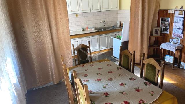 Kuća, Trosoban, Prodaja, 217m2, Čonoplja, Okolno mesto, Sombor