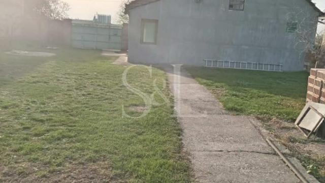 Kuća, Trosoban, Prodaja, 102m2, Stanišić, Okolno mesto, Sombor