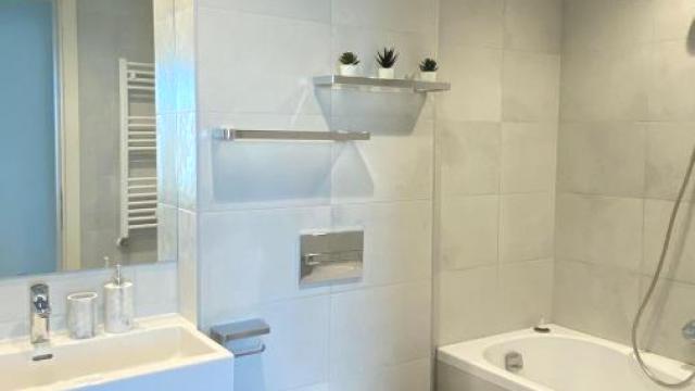 Stan, Trosoban, Izdavanje, 90m2, Beograd na vodi, Savski venac, Bulevar Vudroa Vilsona