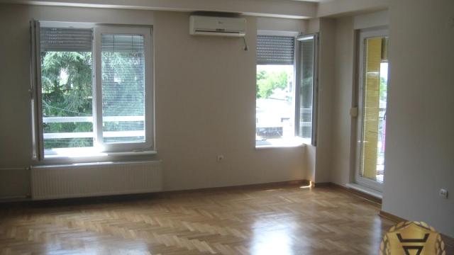 Stan, Trosoban, Izdavanje, 80m2, Cvetkova pijaca, Zvezdara, Vojislava Ilića