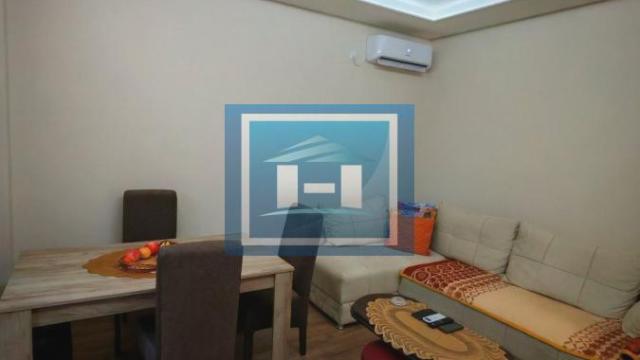 Stan, Trosoban, Prodaja, 70m2, Paraćin