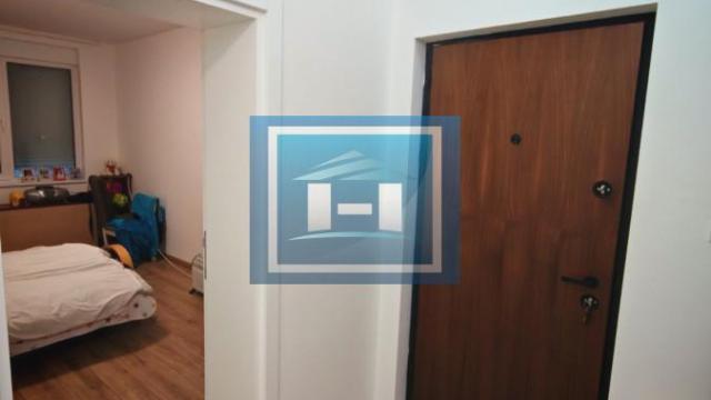 Stan, Trosoban, Prodaja, 70m2, Branko Krsmanović, Gradska lokacija, Paraćin