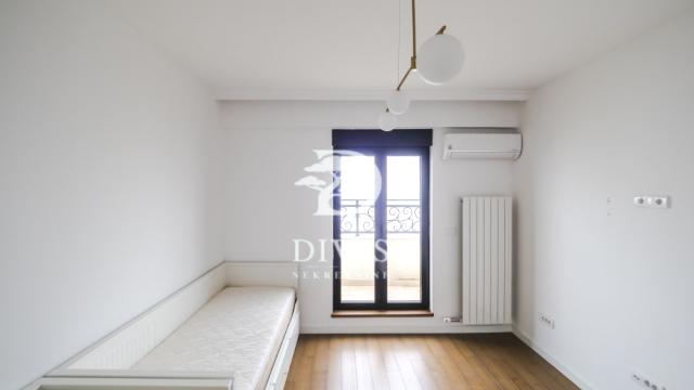 Stan, četvorosoban, Prodaja, 130m2, Milana Rakića