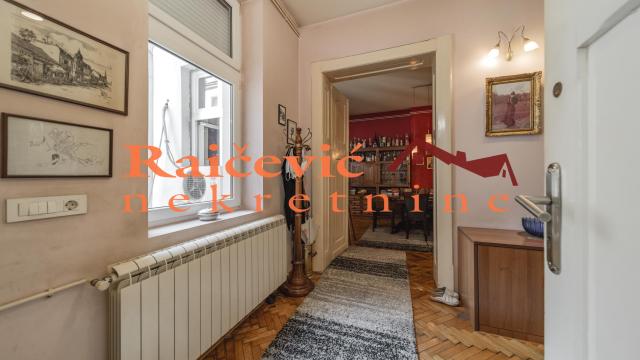 Stan, Trosoban, Prodaja, 86m2, Cvetni trg, Vračar, Resavska