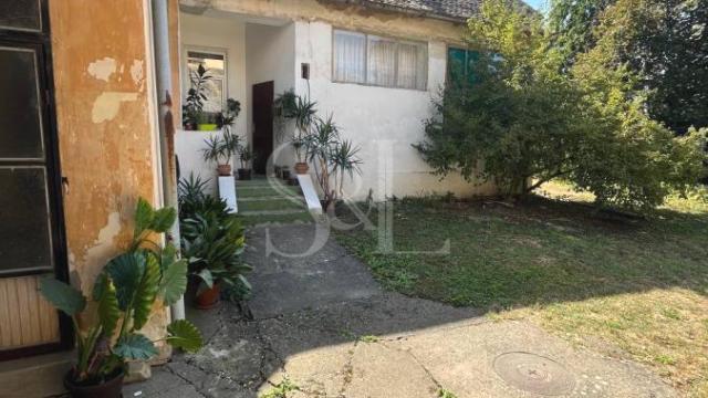 Stan, Troiposoban, Prodaja, 100m2, Venac, Gradska lokacija, Sombor