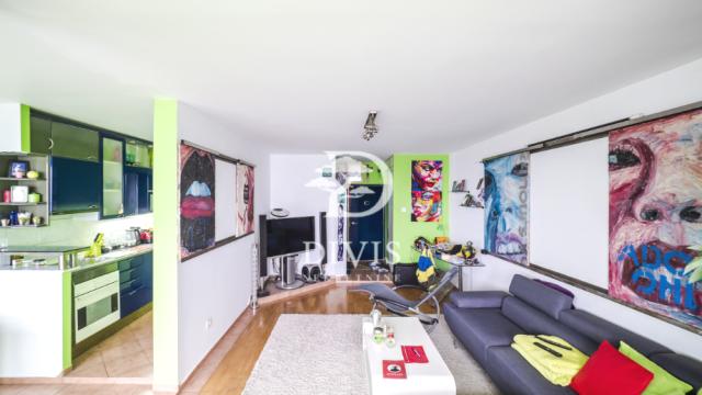 Stan, Trosoban, Prodaja, 80m2, Bulevar Maršala Tolbuhina