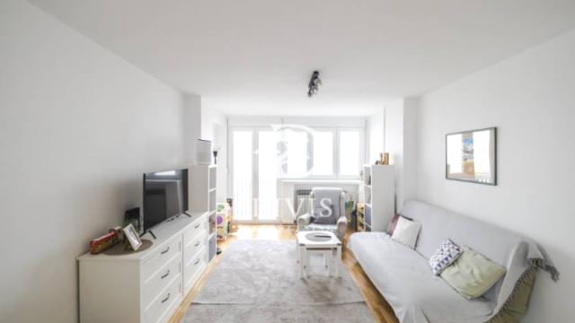 Stan, Dvosoban, Prodaja, 58m2, Karađorđev trg