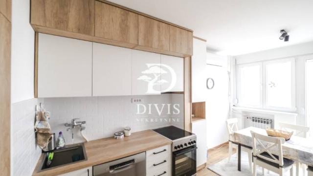 Stan, Dvosoban, Prodaja, 58m2, Karađorđev trg