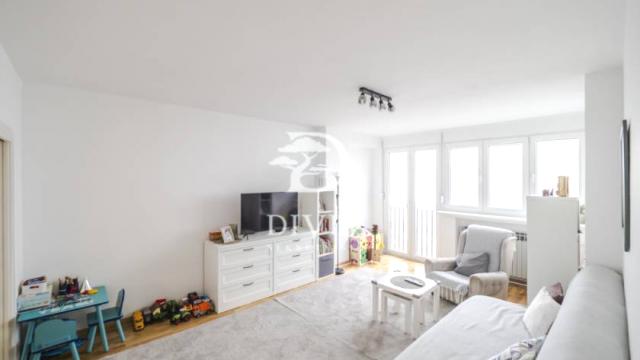 Stan, Dvosoban, Prodaja, 58m2, Karađorđev trg