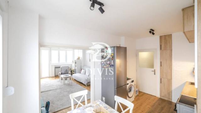 Stan, Dvosoban, Prodaja, 58m2, Karađorđev trg