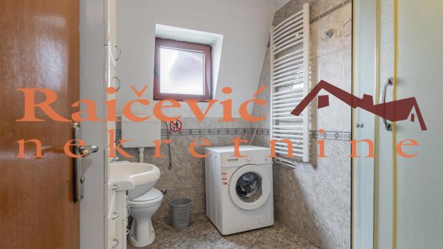 Kuća, Izdavanje, 500m2, Učiteljsko naselje, Zvezdara, Uciteljska