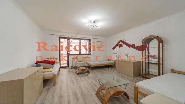 Kuća, Izdavanje, 500m2, Učiteljsko naselje, Zvezdara, Uciteljska