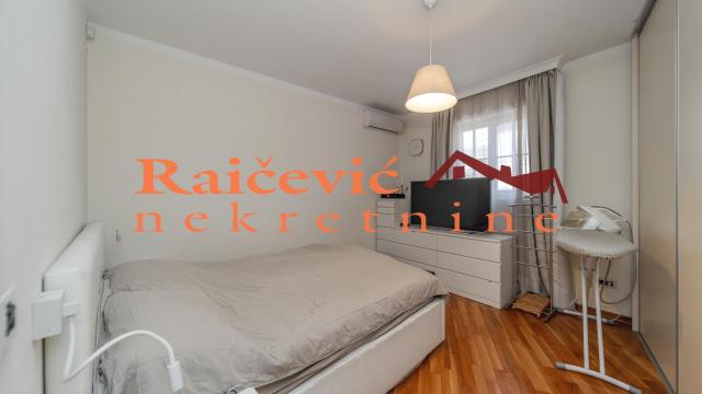 Stan, Petosoban, Prodaja, 160m2, Vukov Spomenik, Zvezdara, Bulevar kralja Aleksandra