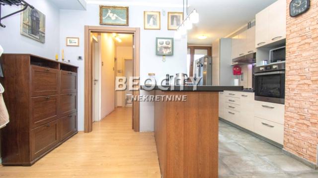 Stan, Trosoban, Prodaja, 70m2, Banjica, Voždovac, Bulevar oslobođenja