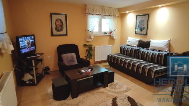 Stan, Jednosoban, Izdavanje, 41m2, Aqua park, Gradska lokacija, Jagodina