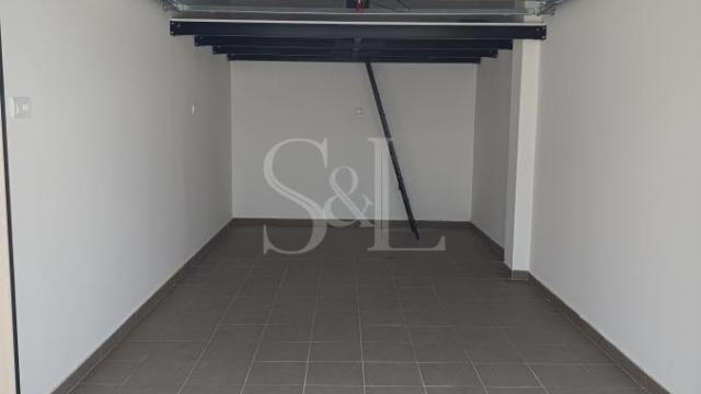 Poslovni prostor, Prodaja, 15m2, Centar, Gradska lokacija, Sombor