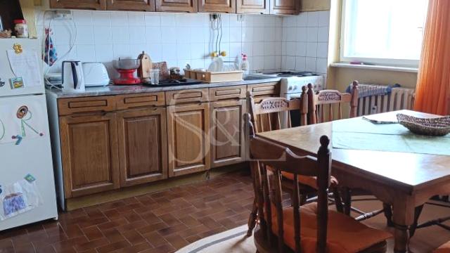 Stan, Dvoiposoban, Prodaja, 71m2, Centar, Gradska lokacija, Sombor