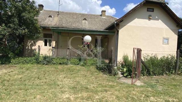 Kuća, četvorosoban, Prodaja, 169m2, Lugomerci, Okolno mesto, Sombor