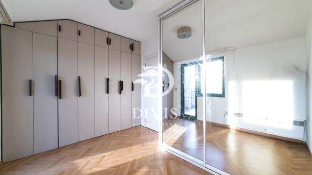 Stan, četvorosoban, Prodaja, 136m2, Blagoja Parovića