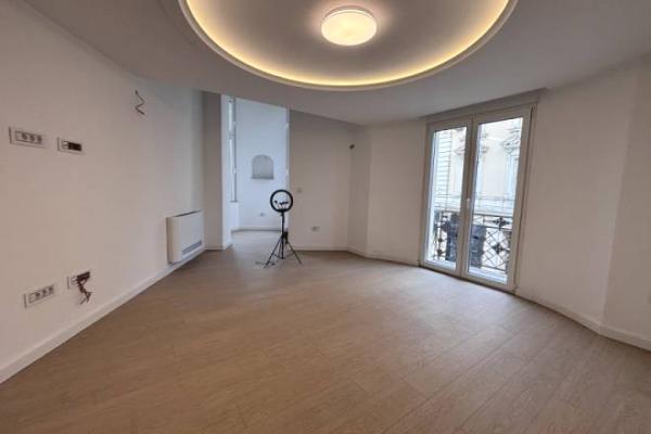 izdavanje, poslovni-prostor,
beograd, 1007777, petosoban-i-veci-karadordeva