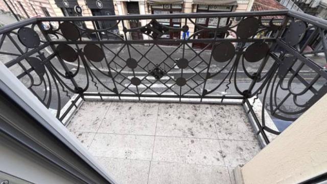 Poslovni prostor, Petosoban i veći, Izdavanje, 115m2, Karađorđeva