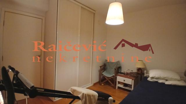 Stan, Trosoban, Prodaja, 62m2, Retenzija, Zemun, Klare Cetkin