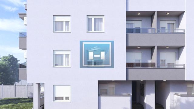 Stan, Trosoban, Prodaja, 79m2, Centar, Gradska lokacija, Ćuprija