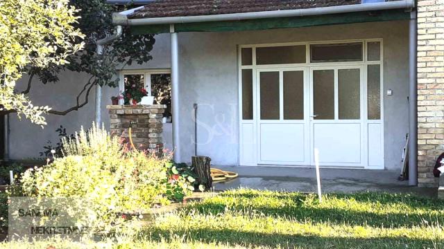 Kuća, Prodaja, 178m2, Kupusina, Okolno mesto, Apatin