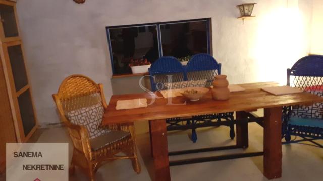 Kuća, Prodaja, 178m2, Kupusina, Okolno mesto, Apatin