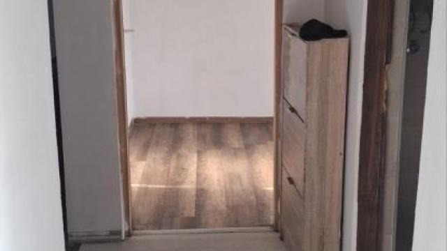 Kuća, četvorosoban, Izdavanje, 90m2, Ledine, Novi Beograd, Dobojska