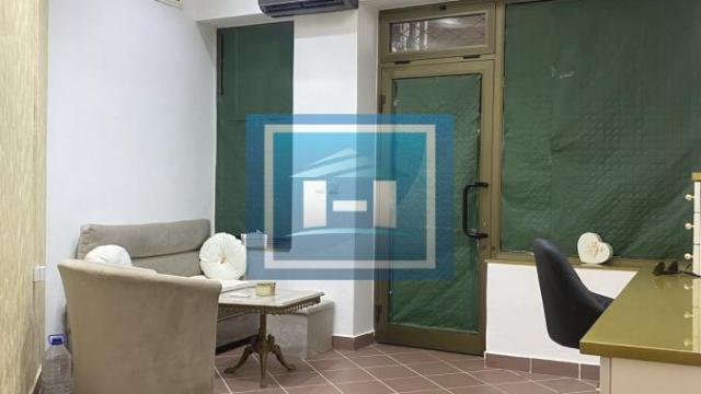 Poslovni prostor, Dvosoban, Izdavanje, 37m2, Centar, Gradska lokacija, Paraćin