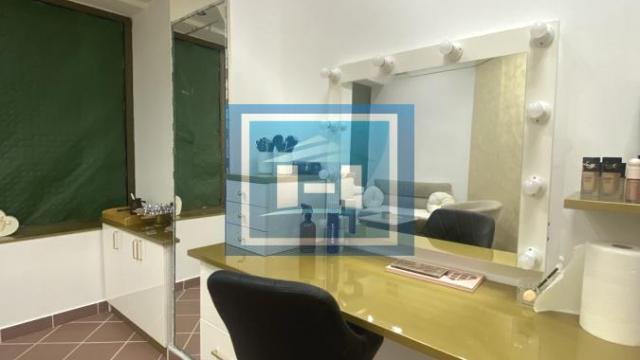 Poslovni prostor, Dvosoban, Izdavanje, 37m2, Centar, Gradska lokacija, Paraćin