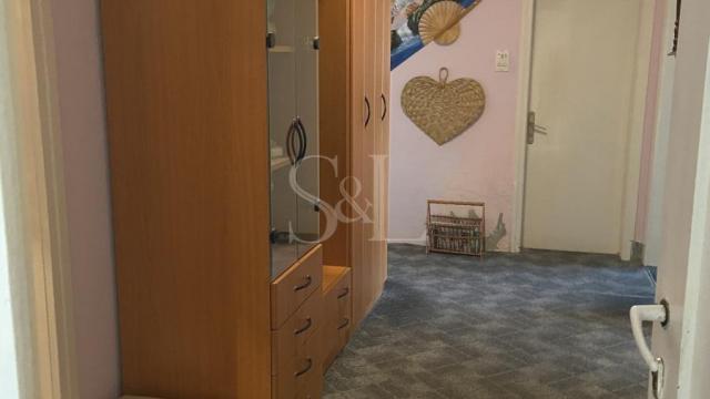 Kuća, Prodaja, 215m2, Mlake, Gradska lokacija, Sombor