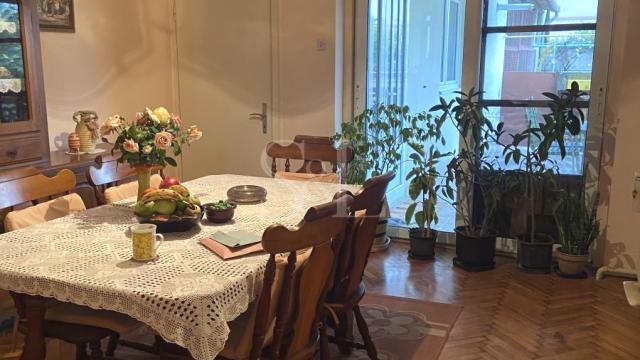 Kuća, Prodaja, 215m2, Mlake, Gradska lokacija, Sombor