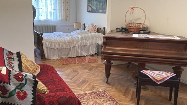 Kuća, Prodaja, 215m2, Mlake, Gradska lokacija, Sombor