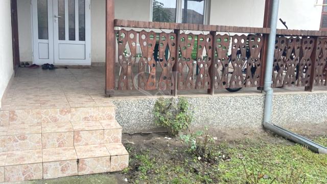 Kuća, Prodaja, 215m2, Mlake, Gradska lokacija, Sombor