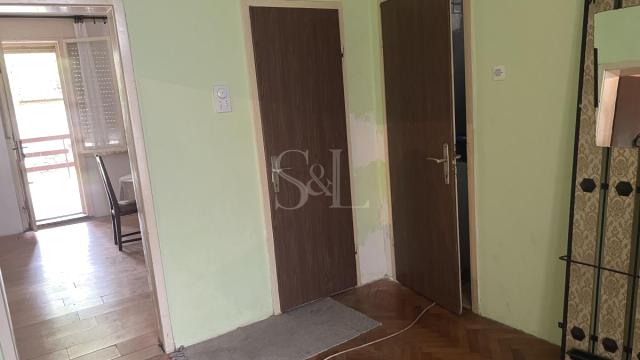 Kuća, četvorosoban, Prodaja, 250m2, Selenča, Gradska lokacija, Sombor