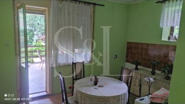 Kuća, četvorosoban, Prodaja, 250m2, Selenča, Gradska lokacija, Sombor