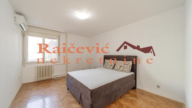 Stan, Jednosoban, Prodaja, 38m2, Kalenić pijaca, Vračar, Kicevska