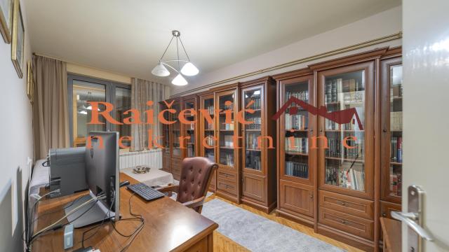 Stan, četvorosoban, Prodaja, 104m2, Gradska bolnica, Zvezdara, Cingrijina