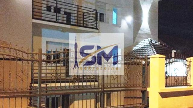 Stan, Trosoban, Prodaja, 117m2, Sremčica, Čukarica, Beogradska