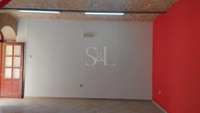 Stan, četvorosoban, Prodaja, 129m2, Centar, Gradska lokacija, Sombor