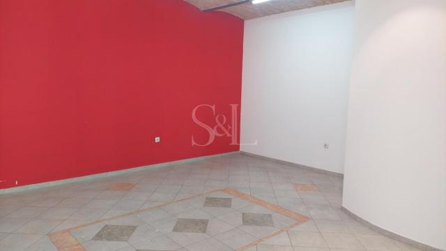 Stan, četvorosoban, Prodaja, 129m2, Centar, Gradska lokacija, Sombor
