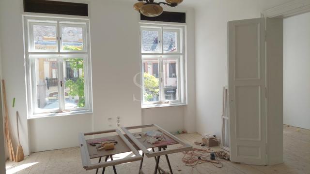 Stan, četvorosoban, Prodaja, 129m2, Centar, Gradska lokacija, Sombor