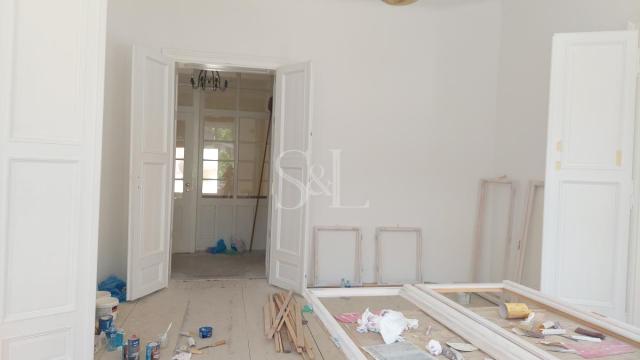 Stan, četvorosoban, Prodaja, 129m2, Centar, Gradska lokacija, Sombor