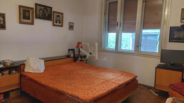 Kuća, Petosoban, Prodaja, 282m2, Josićko naselje, Gradska lokacija, Sombor