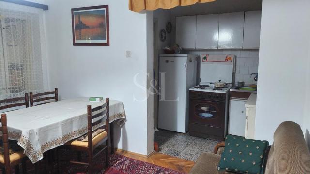 Kuća, Petosoban, Prodaja, 282m2, Josićko naselje, Gradska lokacija, Sombor