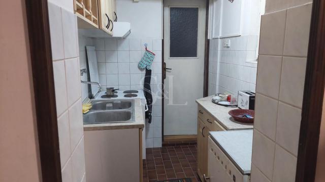 Kuća, Petosoban, Prodaja, 282m2, Josićko naselje, Gradska lokacija, Sombor