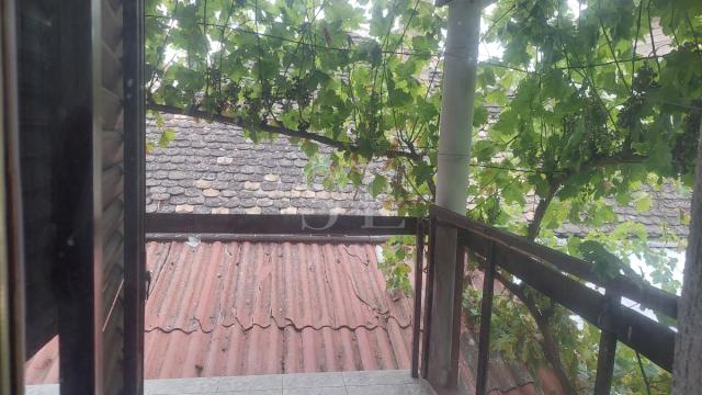 Kuća, Petosoban, Prodaja, 282m2, Josićko naselje, Gradska lokacija, Sombor