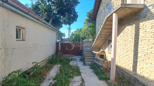 Kuća, Trosoban, Prodaja, 152m2, Mlake, Gradska lokacija, Sombor